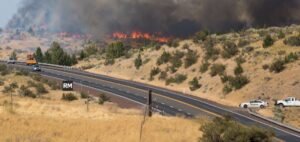 Read more about the article Highways 97 and 97C Reopen as Firefighters Contain Peachland Wildfire
